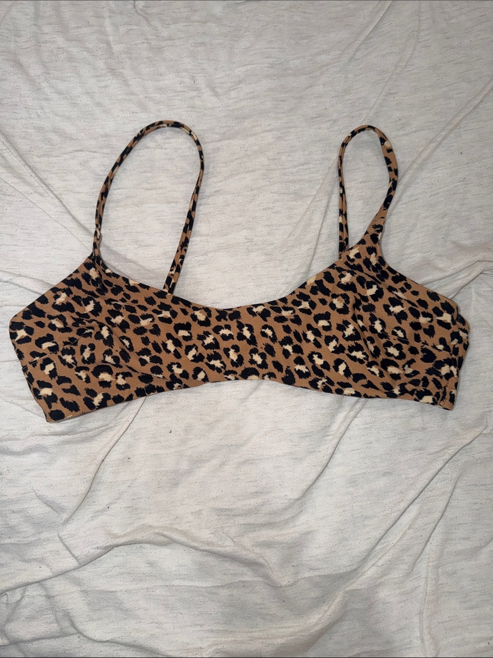 NWOT aerie cheetah print scoop bikini top